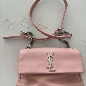 Yves Saint Laurent Dusty Pink
Crossbody Bag